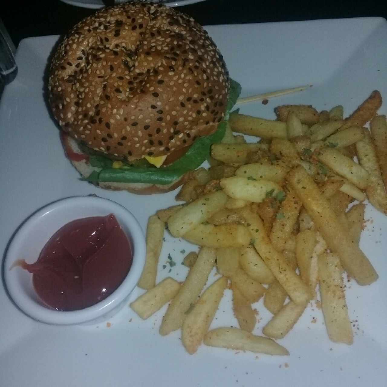 Hooch Classic American Burger
