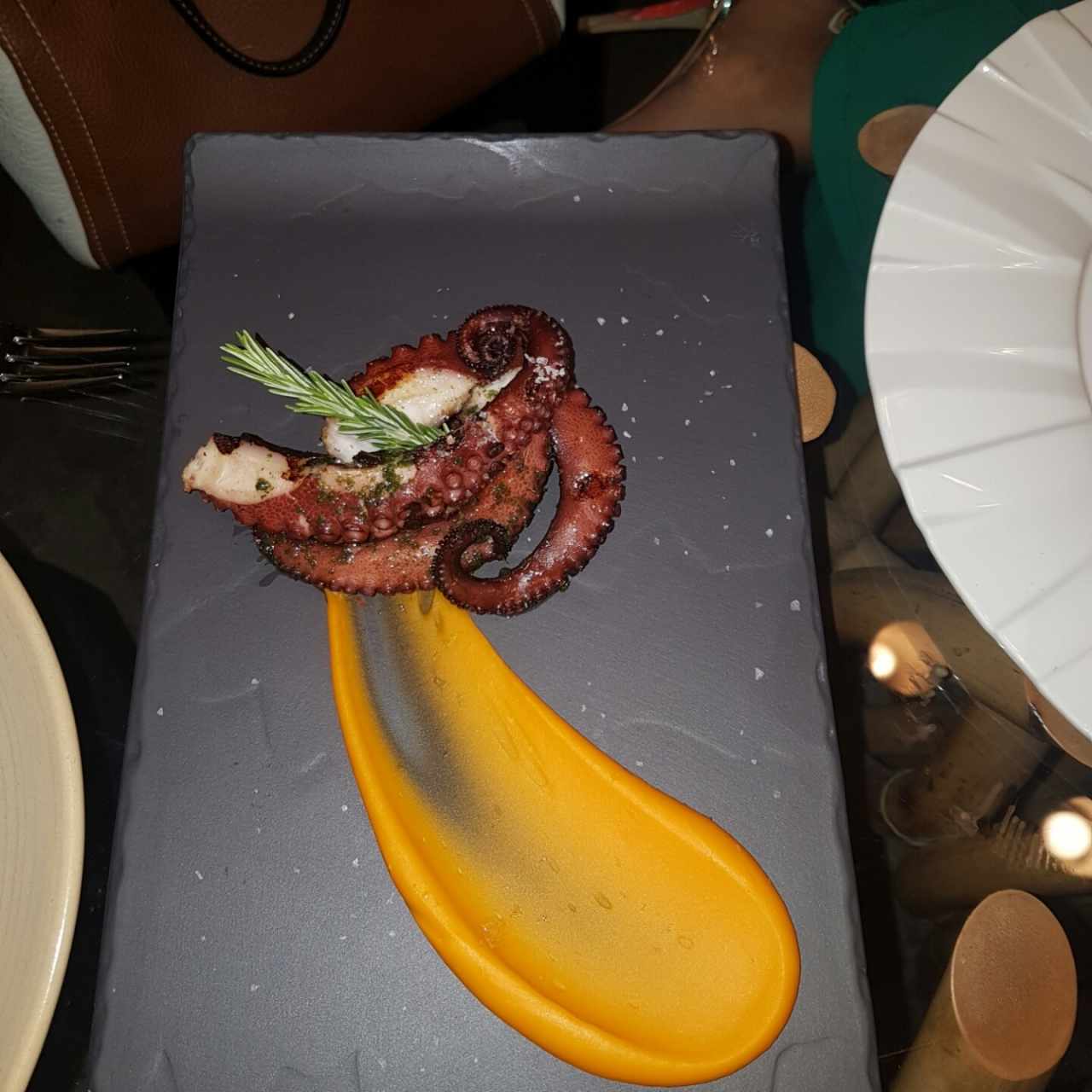 Entradas - Pulpo al carbón
