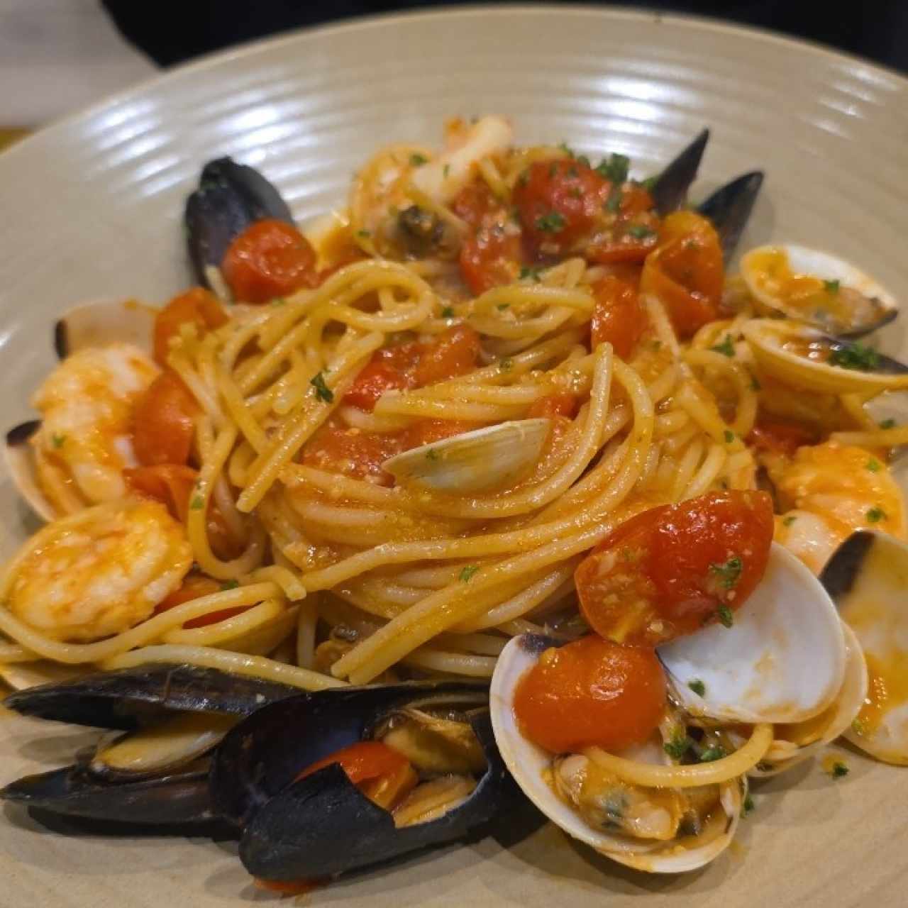 Pasta Tradizionale - Spaghettone Alla Pescatora