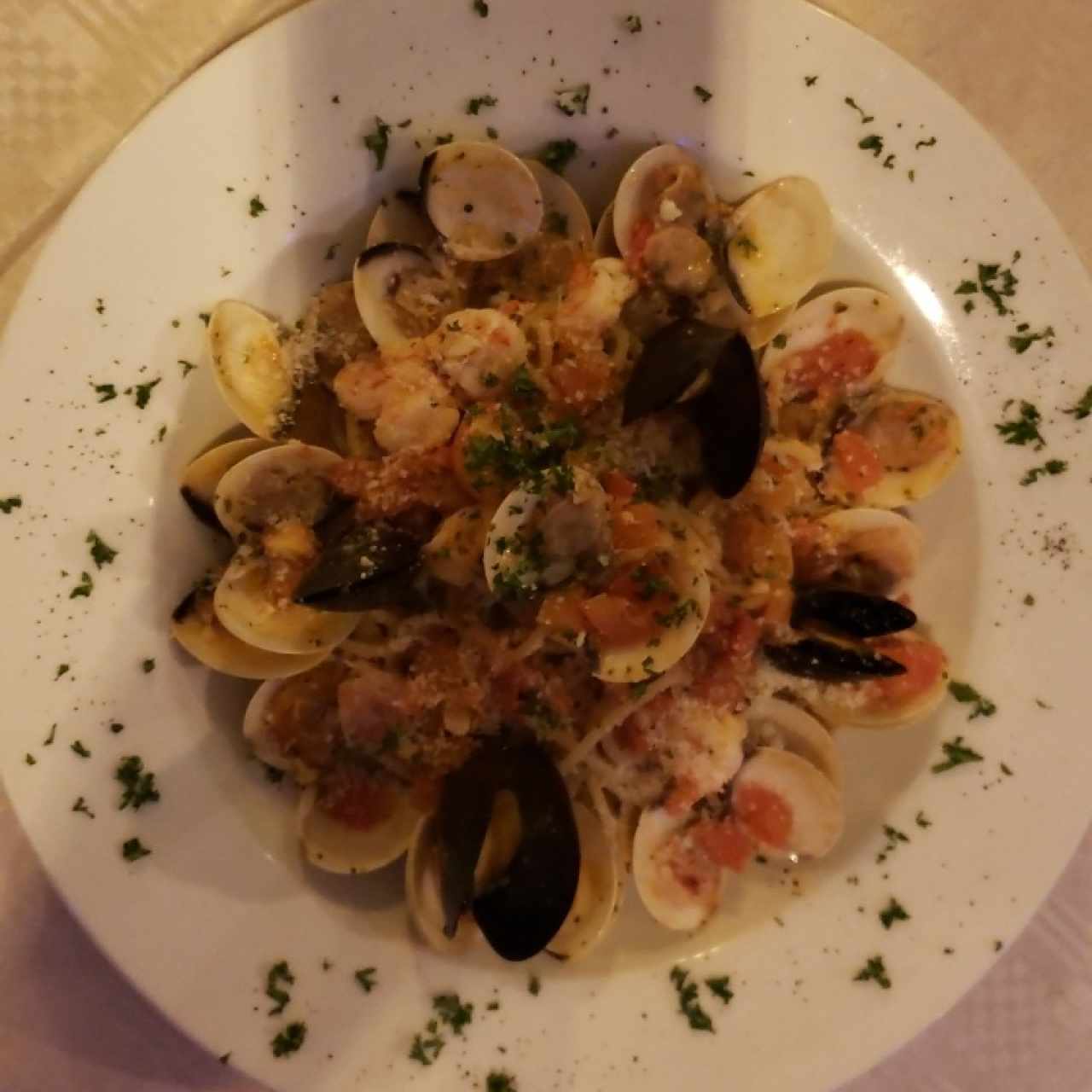 spaghettone alla pescatore