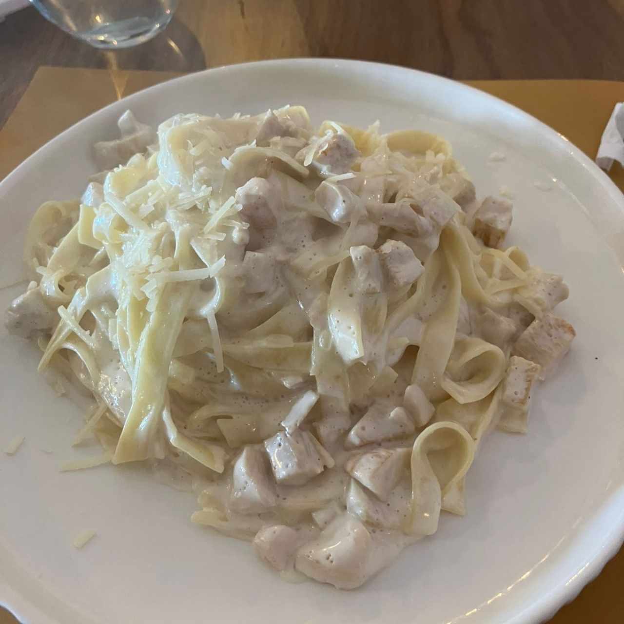 Pasta Tradizionale - Penne Alfredo