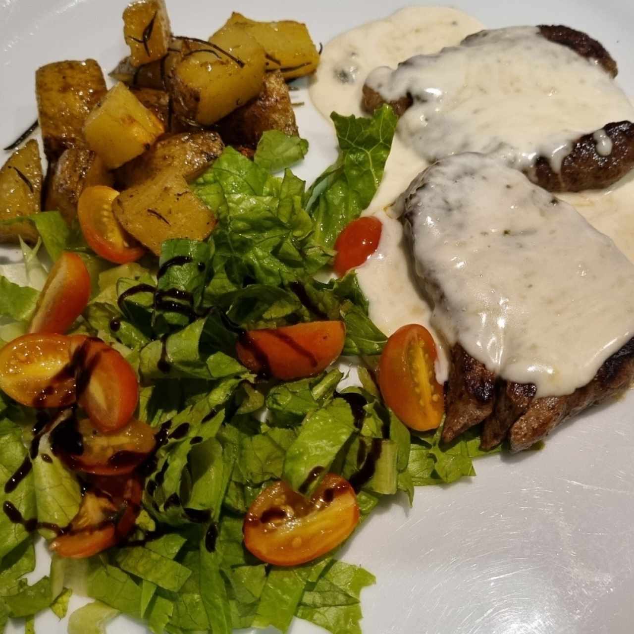 Tagliata di Filetto al Gorgonzola
