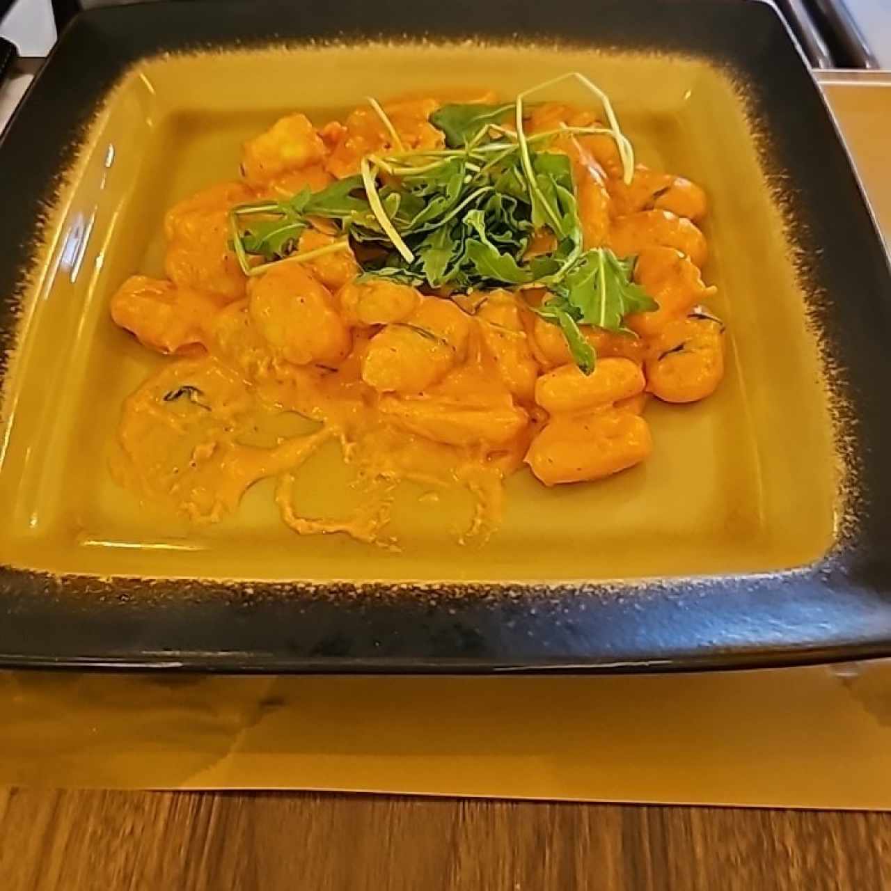 Gnocchi Gamberi e Rucola