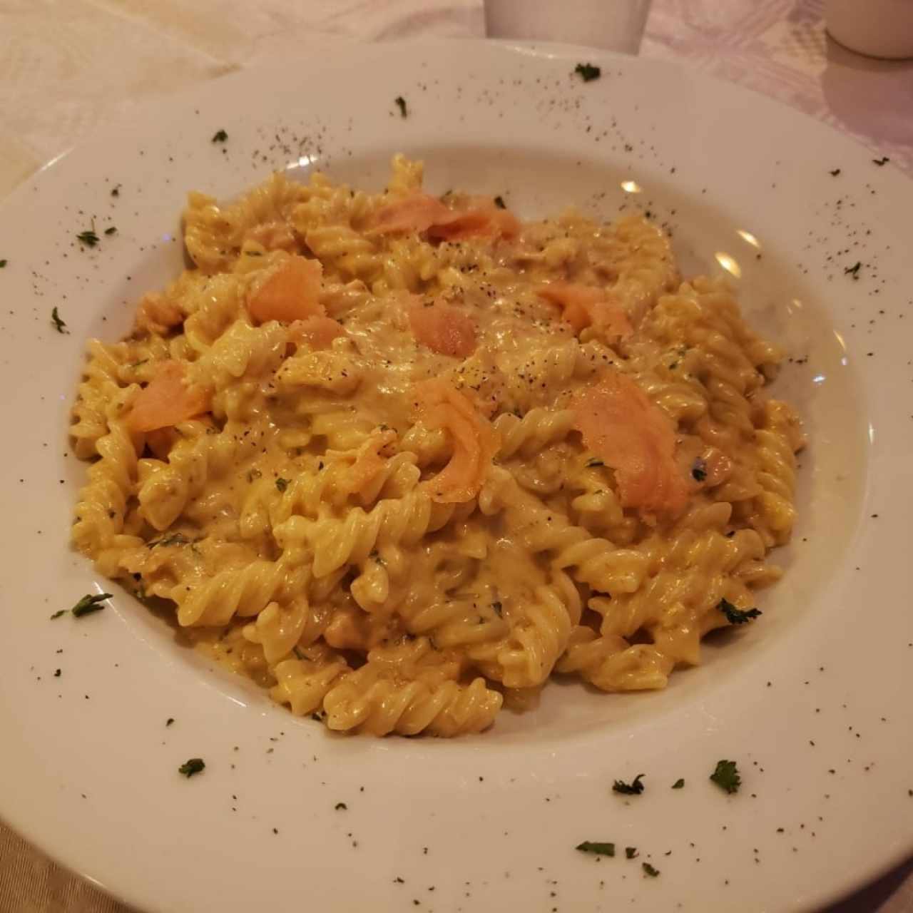 Fusilli al salmon