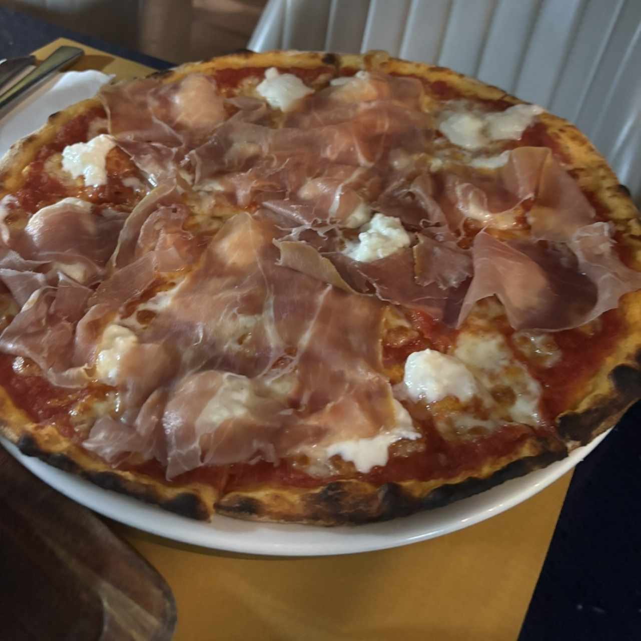 Pizza Regina