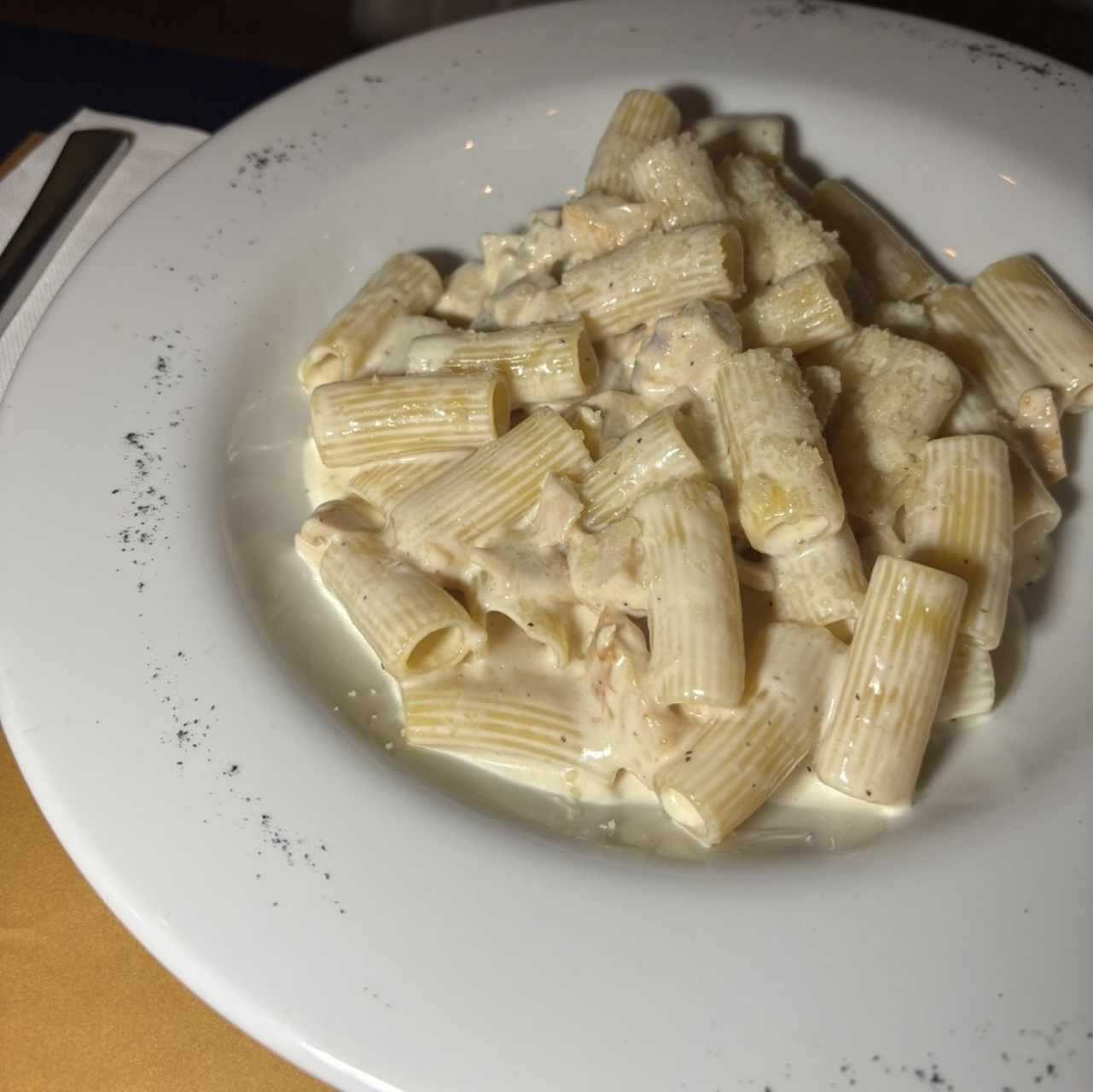 Rigatoni Alfredo