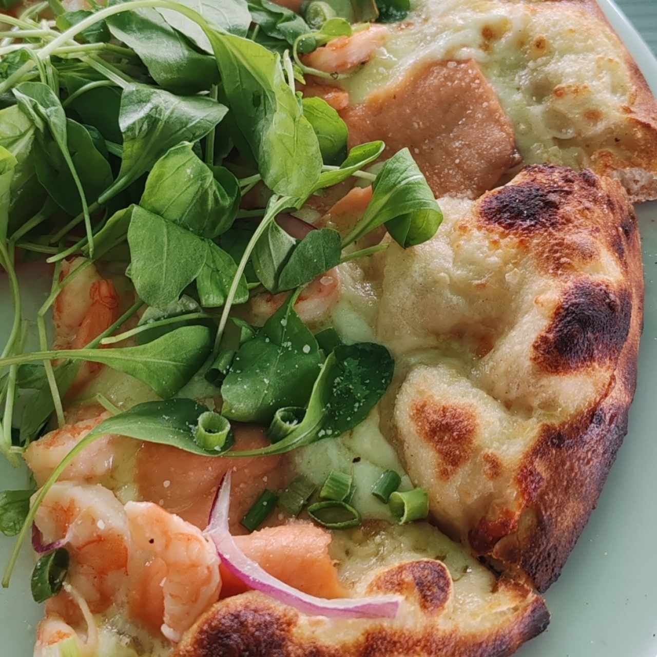 Pizza Salmon Camarones 