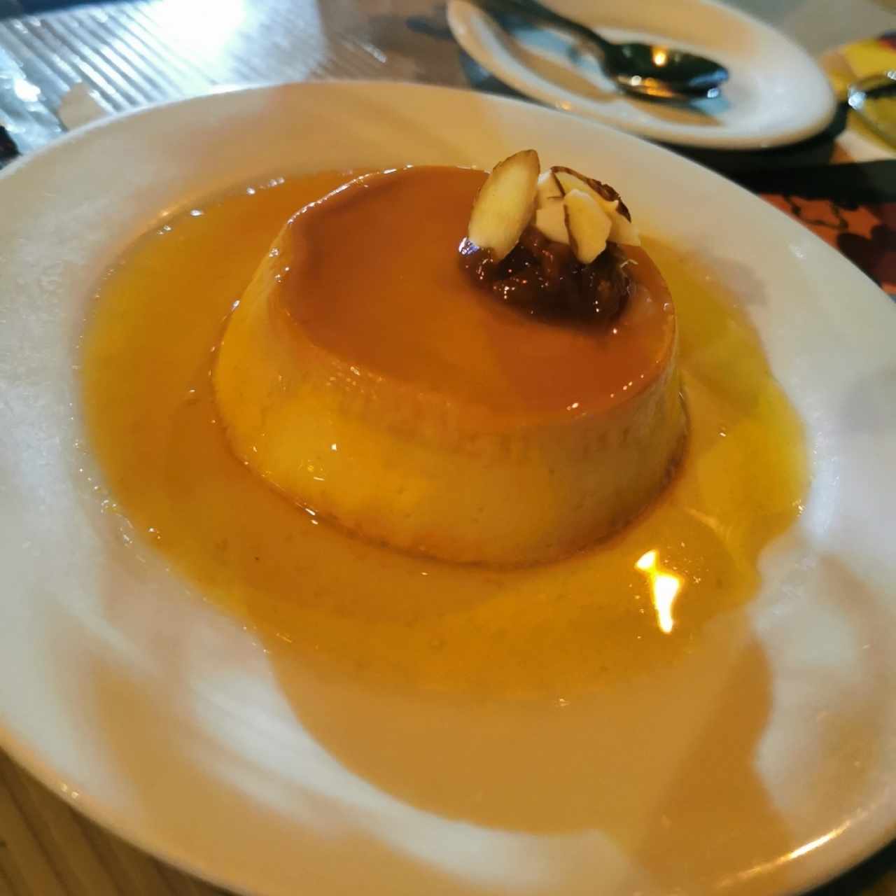 Flan casero con dulce de leche
