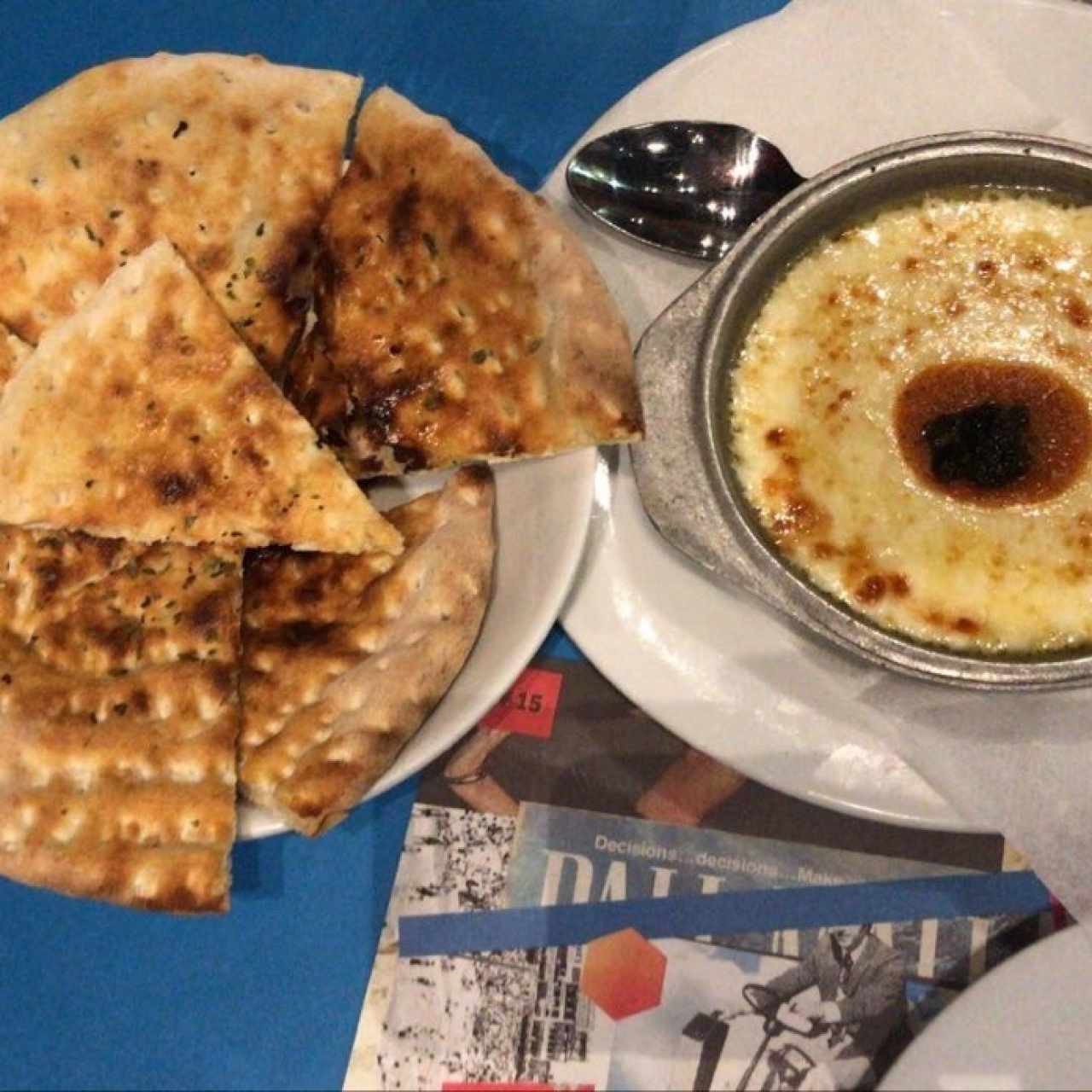 provolone con pan pizza