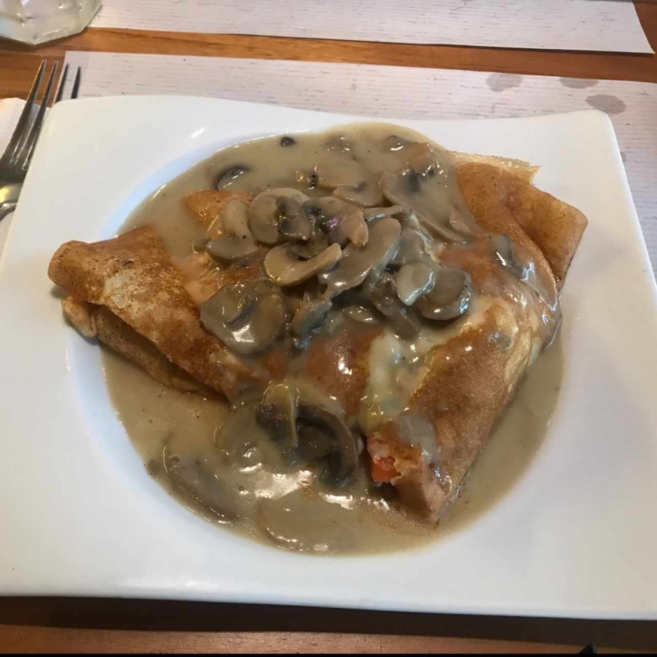 crepe vegetariano: toscano