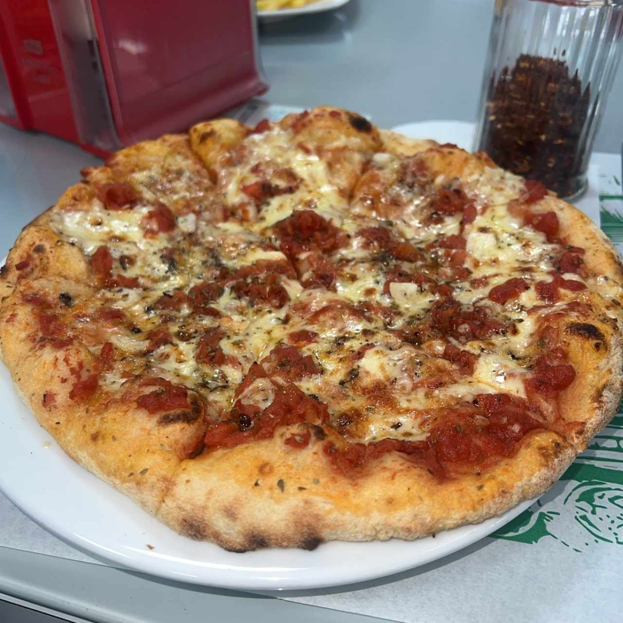 Pizza marinara con queso