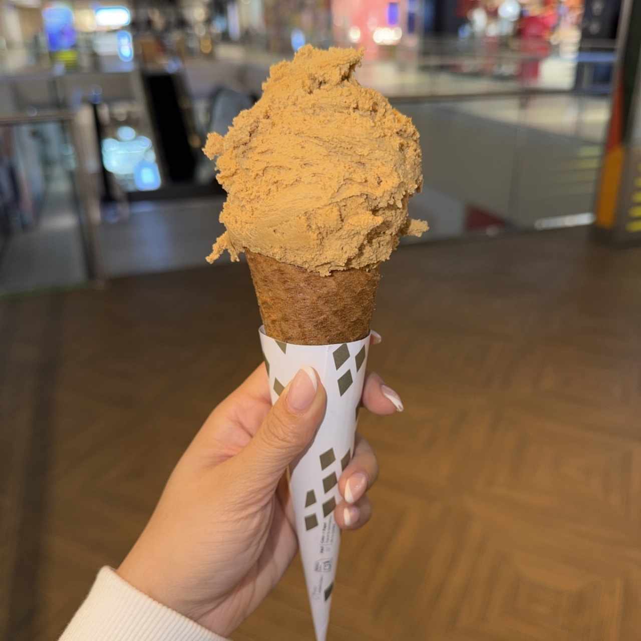 Cono caramelo salado a la mantequilla 