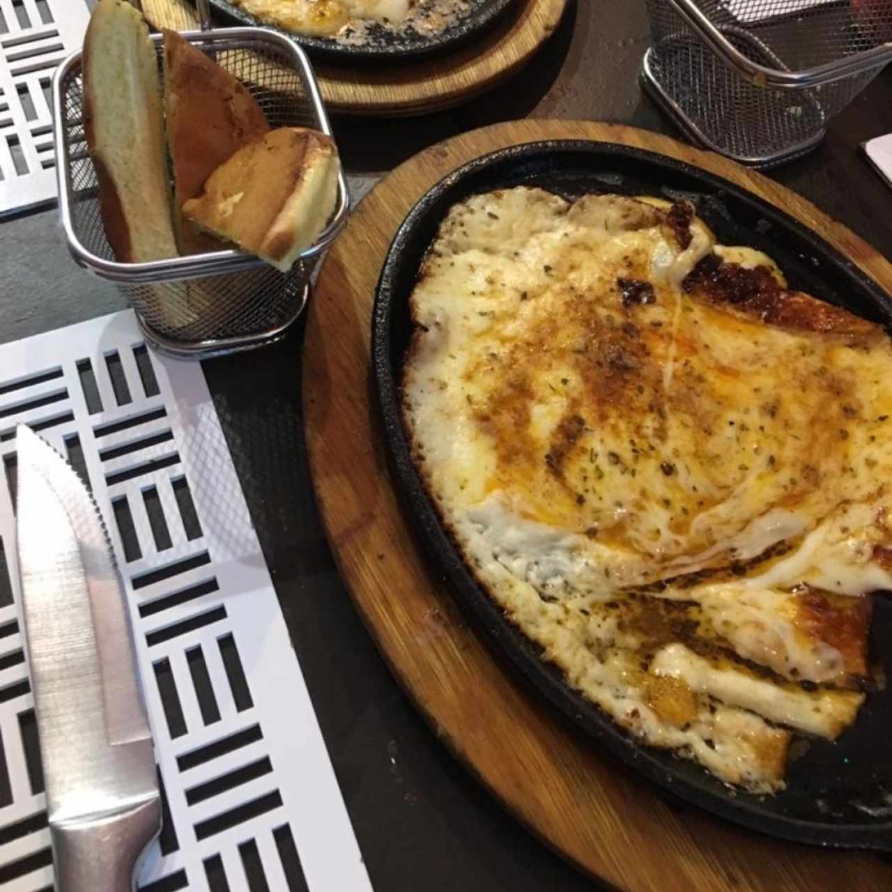 Provoleta