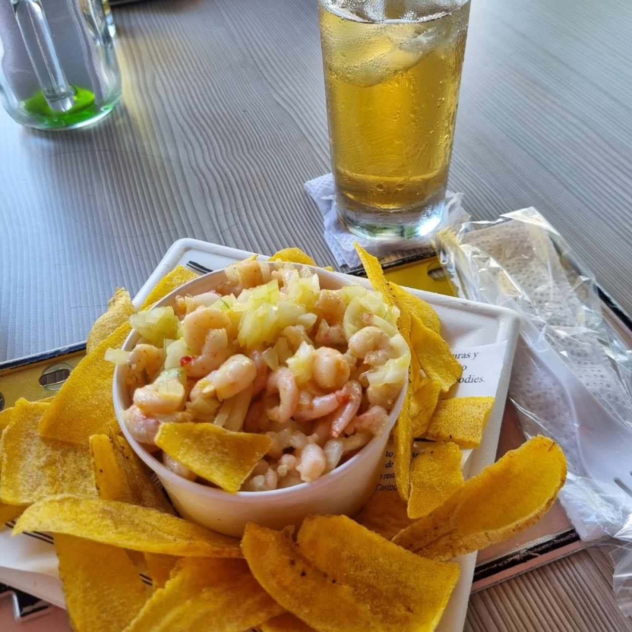 ceviche con salsa de maracuyá