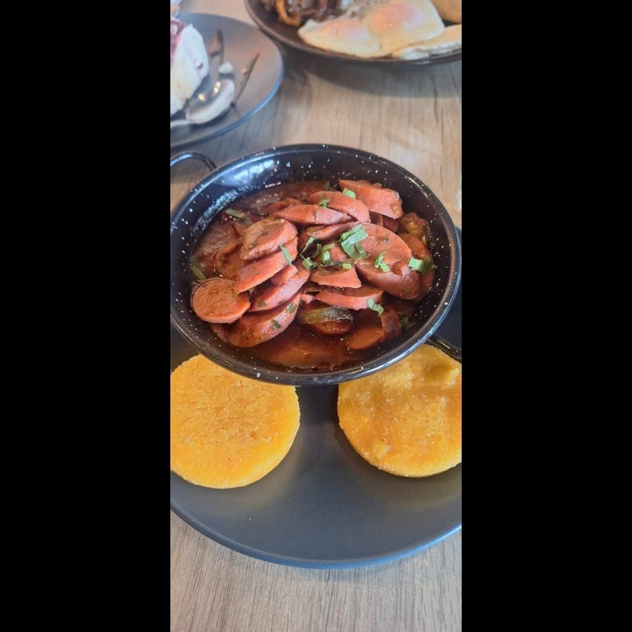 Salchicha guisada