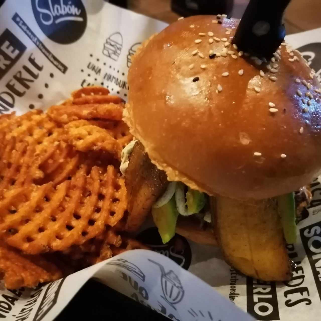 Top Burgers - La Panameña