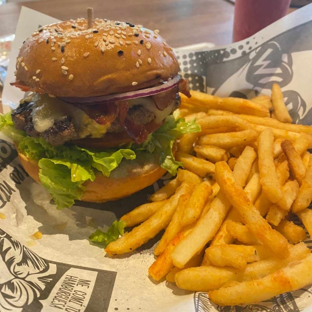 Burgers Clásicas - American Cheese Bacon