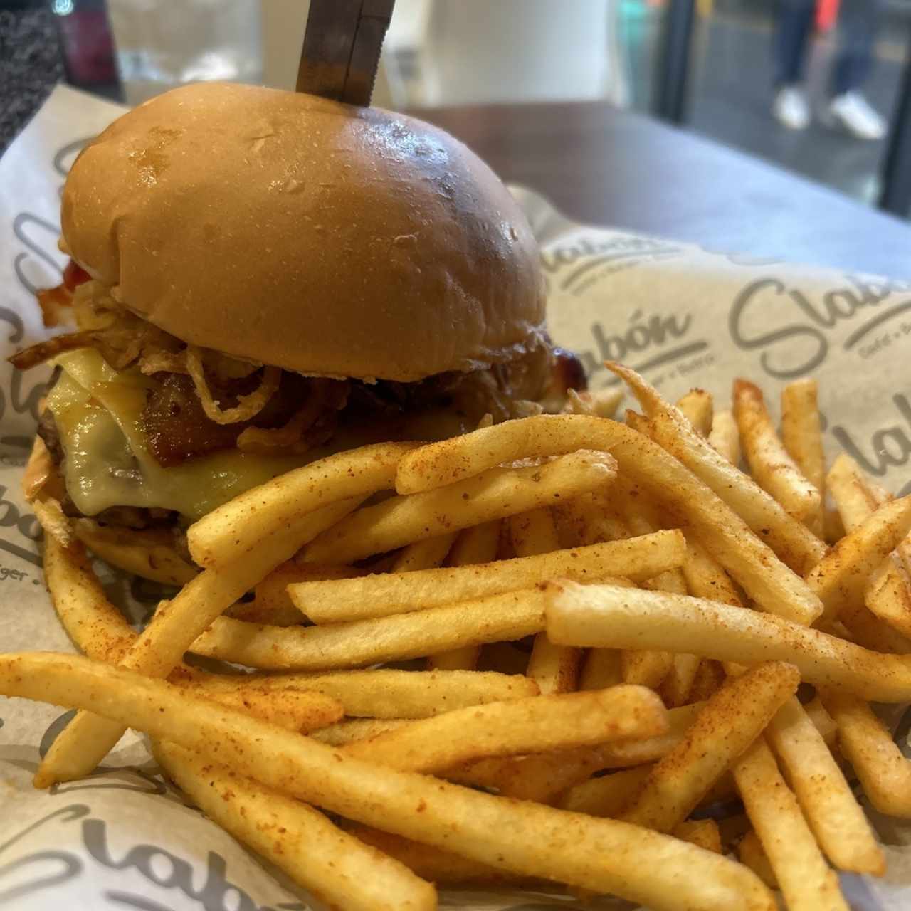 Burger - Chef's Special Burger