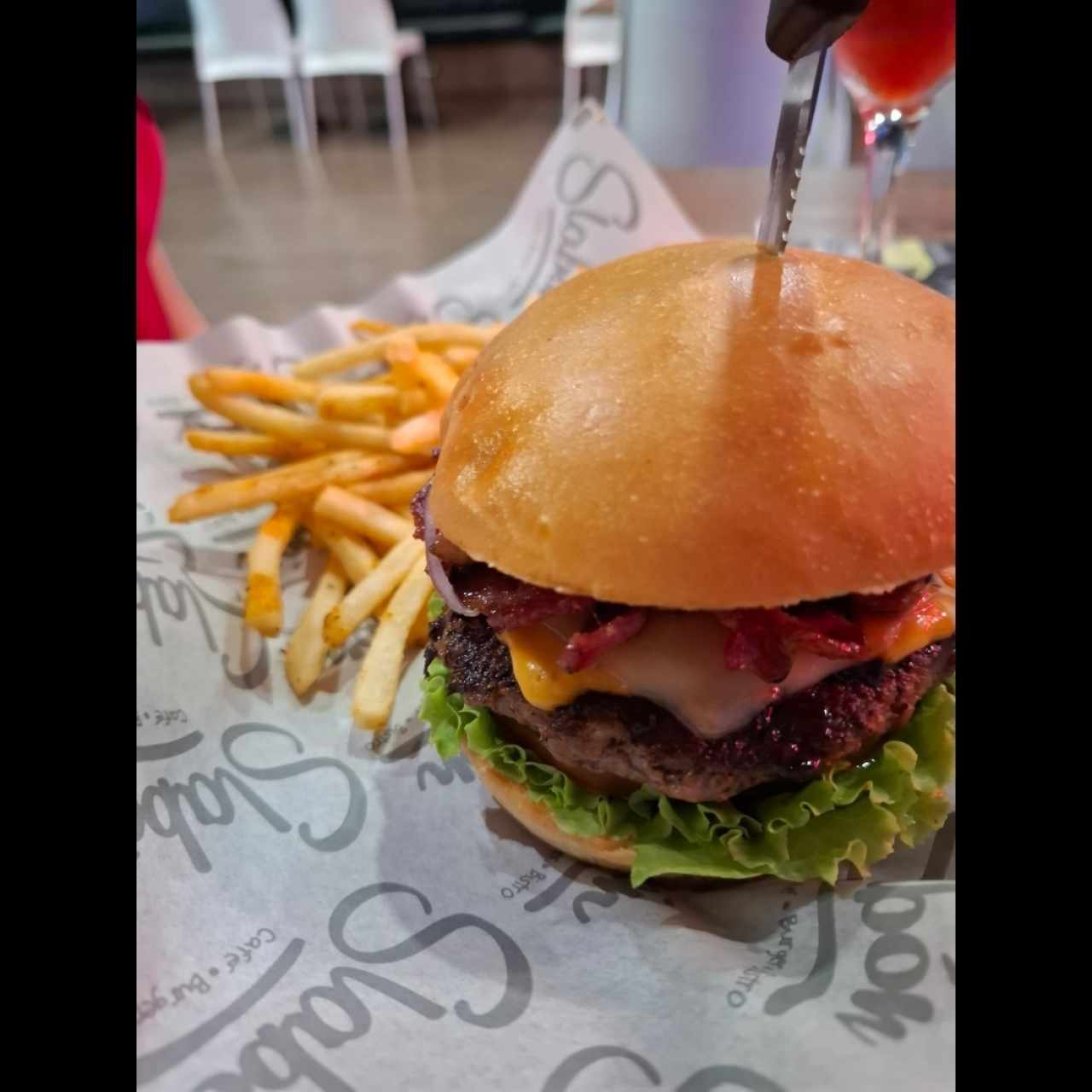 Burger - Retro Cheese Burger