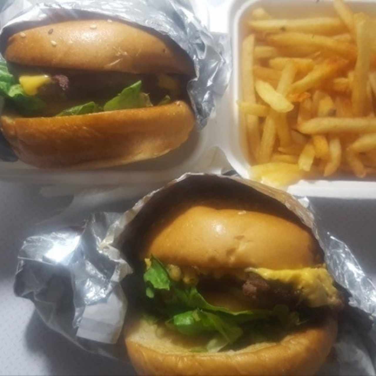 Burgers Clásicas - American Cheese Bacon