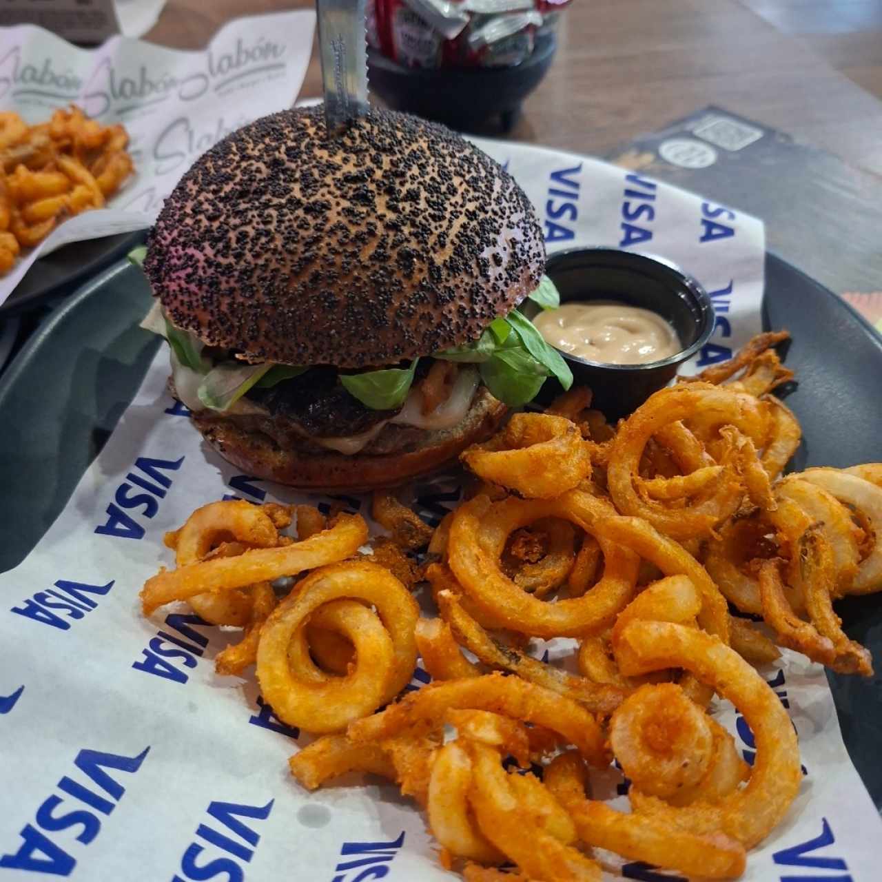 Burger - La One Love