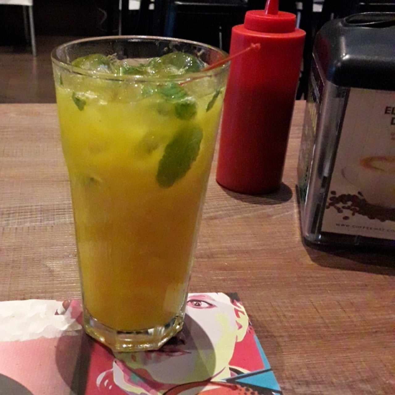Jugo Tropical