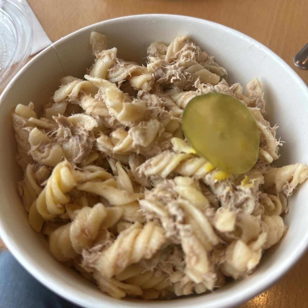 Fusili con atún 
