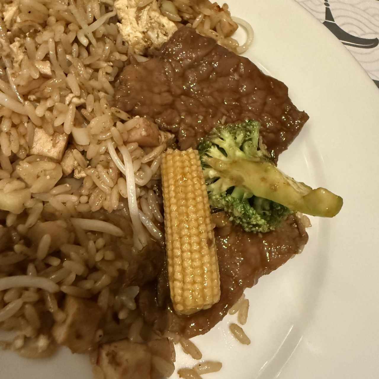 41. carne con jojoticos y champiñones