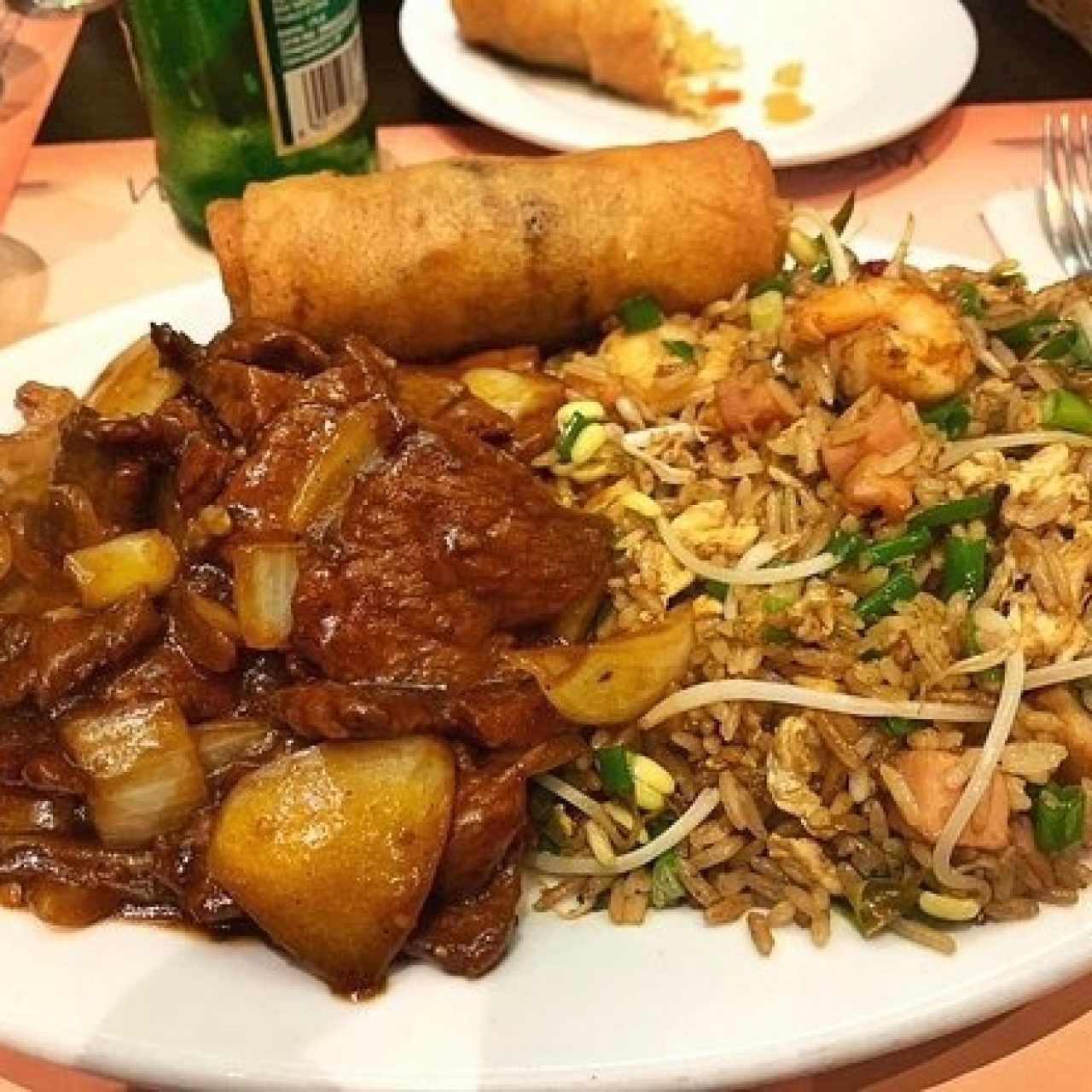30 - Especial (pollo, puerco, jamón camarones)