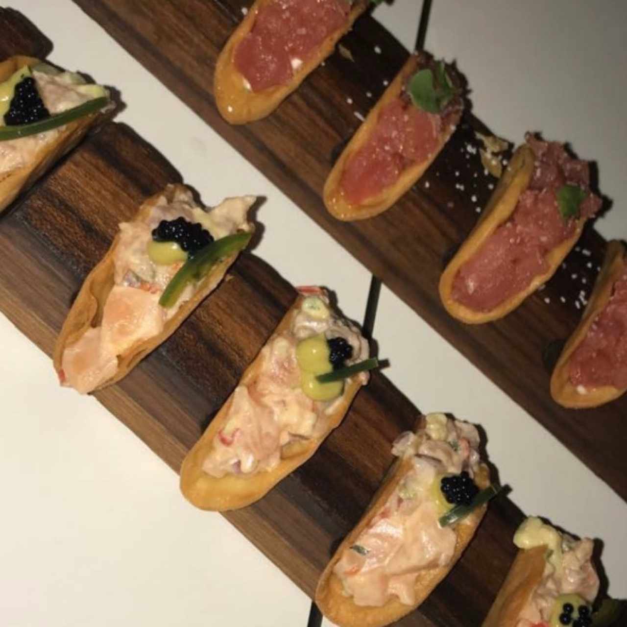 taquitos de atun y de salmon