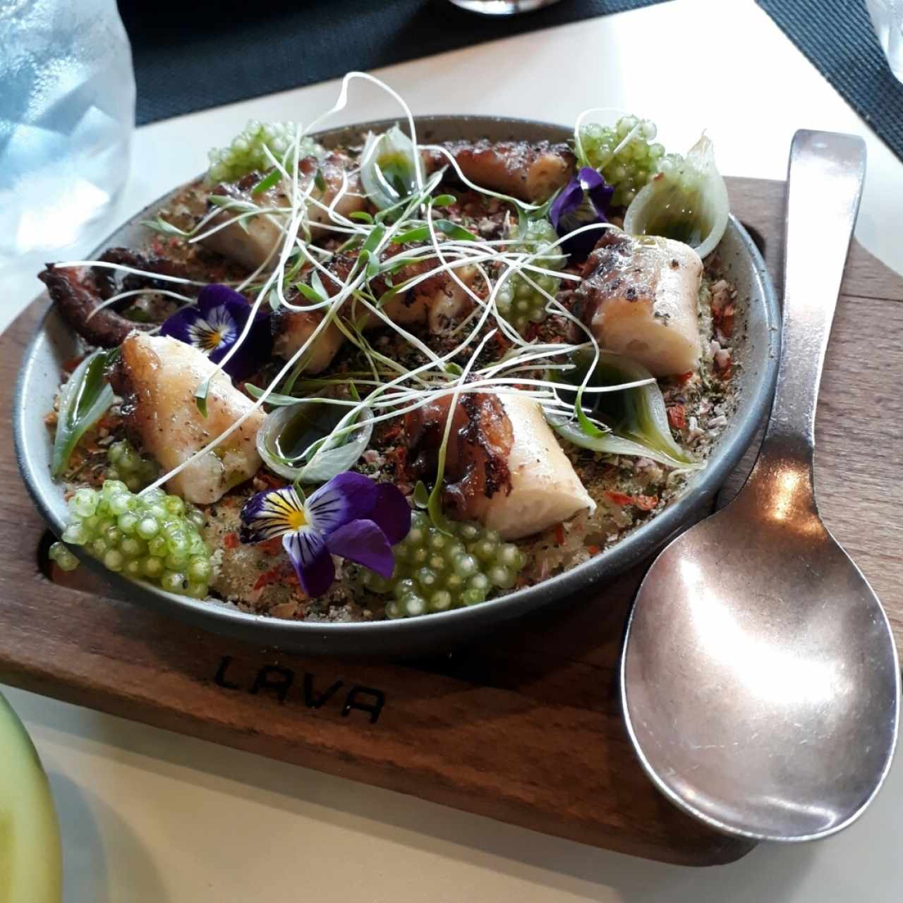 Pulpo y Tapioca