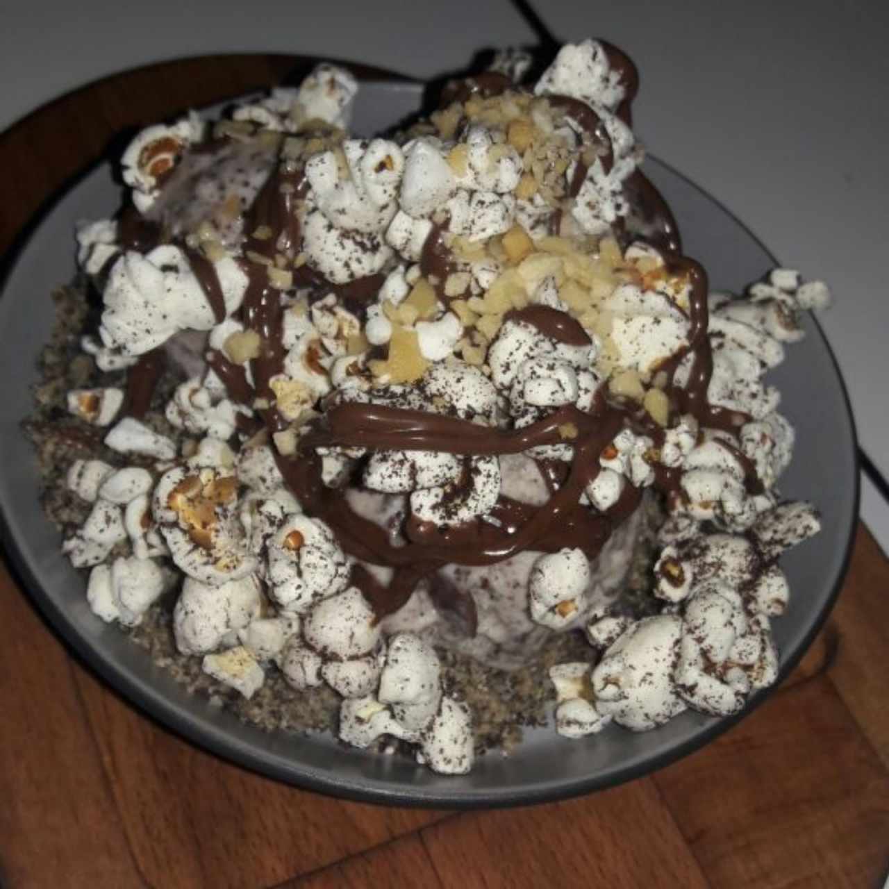 Postre de oreo con popcorn