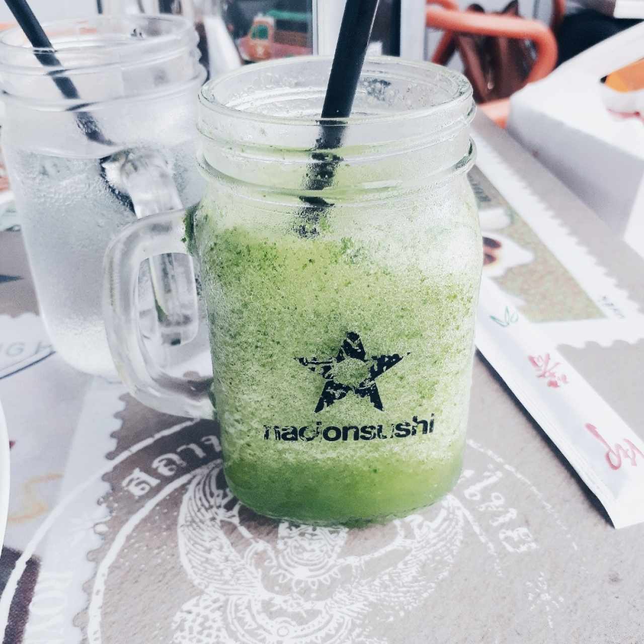 Limonada con Hierba Buena