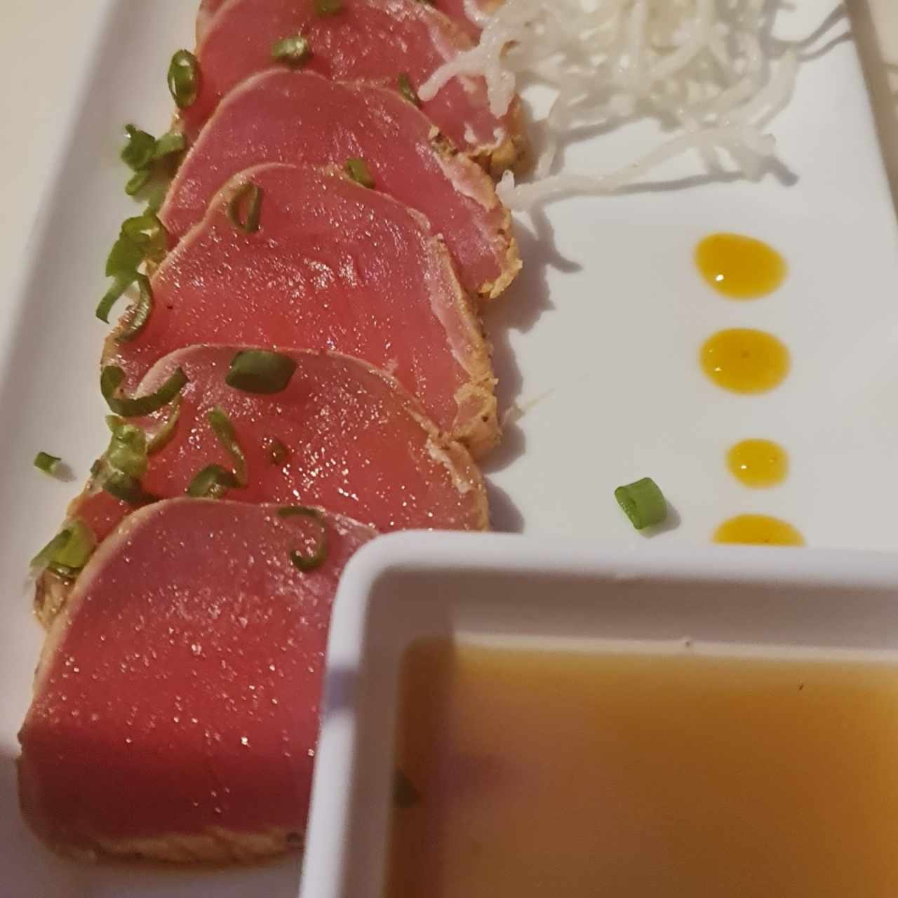 Tentadoras Entradas - Tataki de Atún