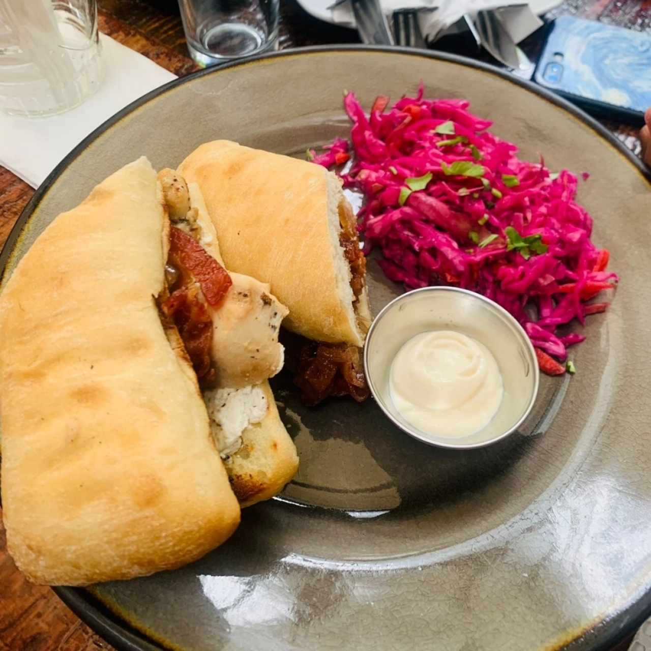 Emparedado de Pollo Prensado