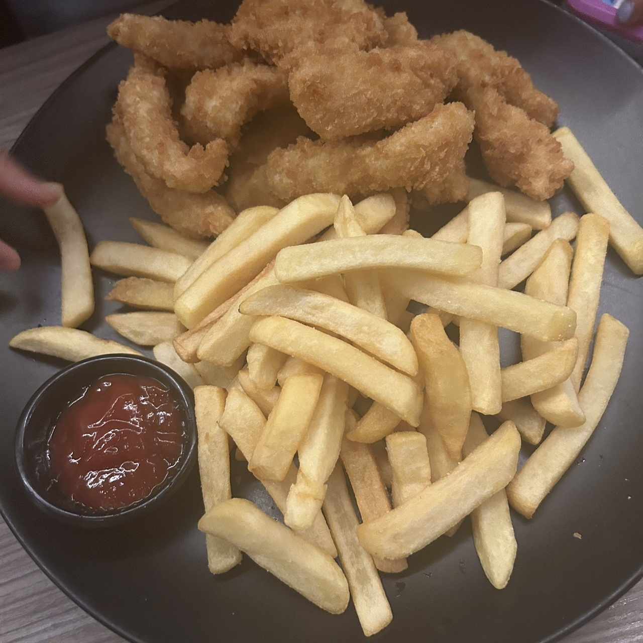 Combo de niño- delito de pescado