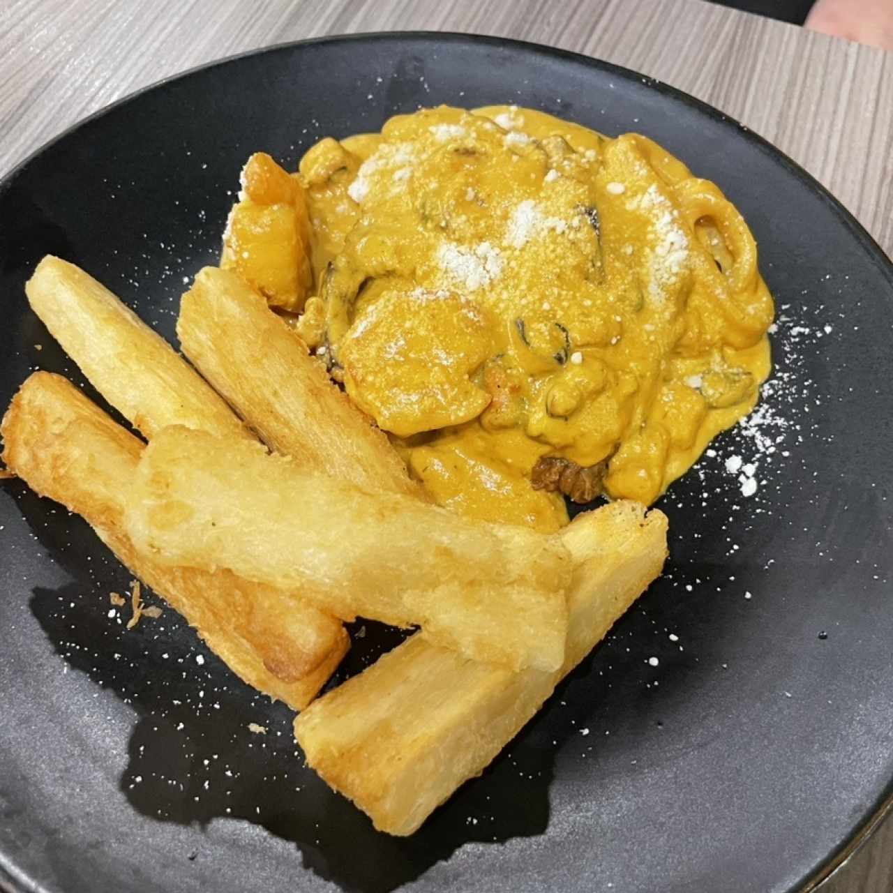 Pescado a lo macho