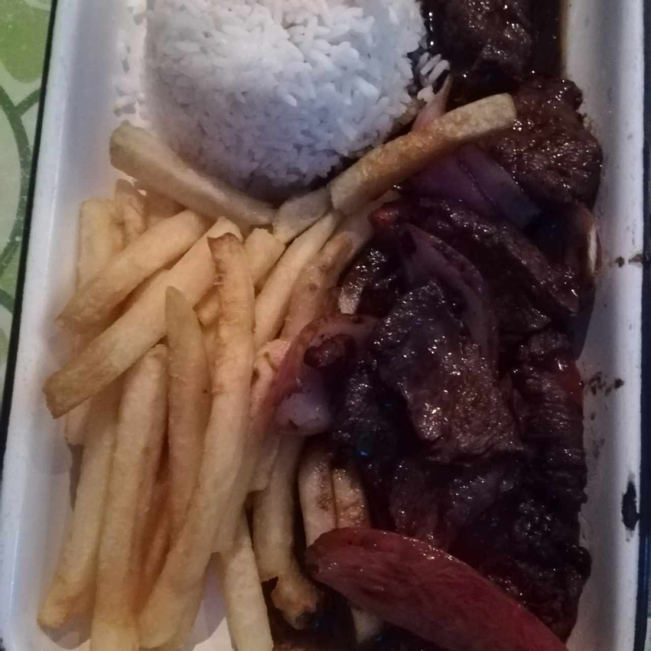 Lomo Saltado