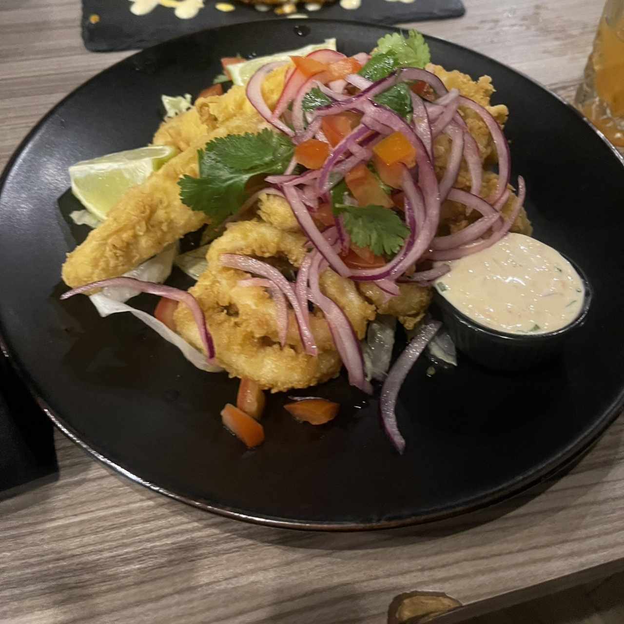 Platos Principales - Chicharrón de Calamar