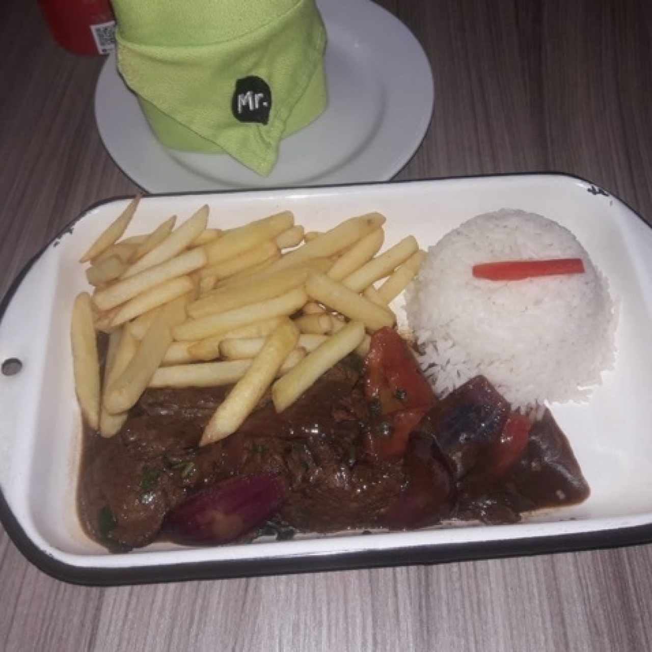 Lomito saltado peruano