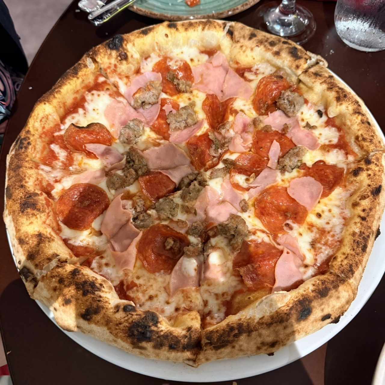 Pizza carnívora 