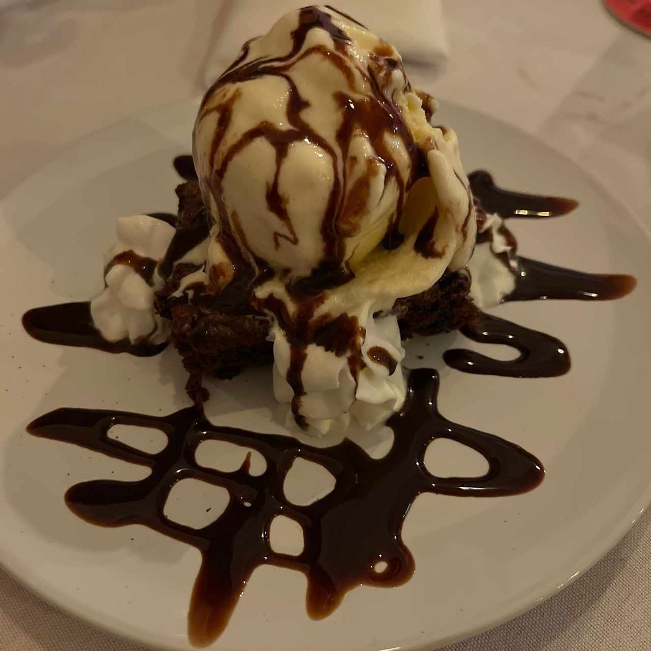 Dolci - Brownie con Helado