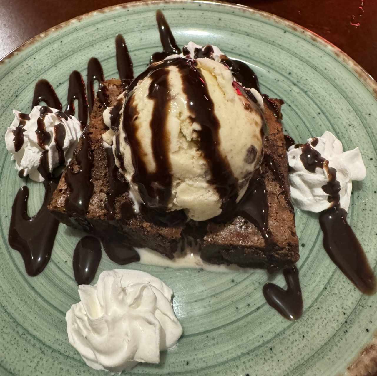 Postres - Brownie con Helado