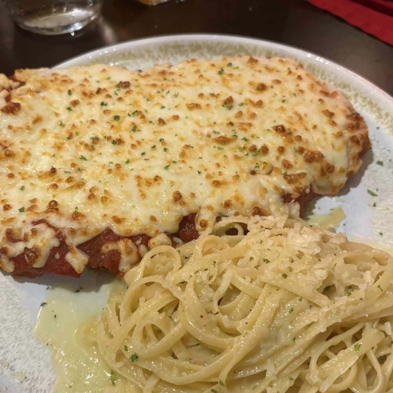 Milanesa de Pollo Alla Parmigiana