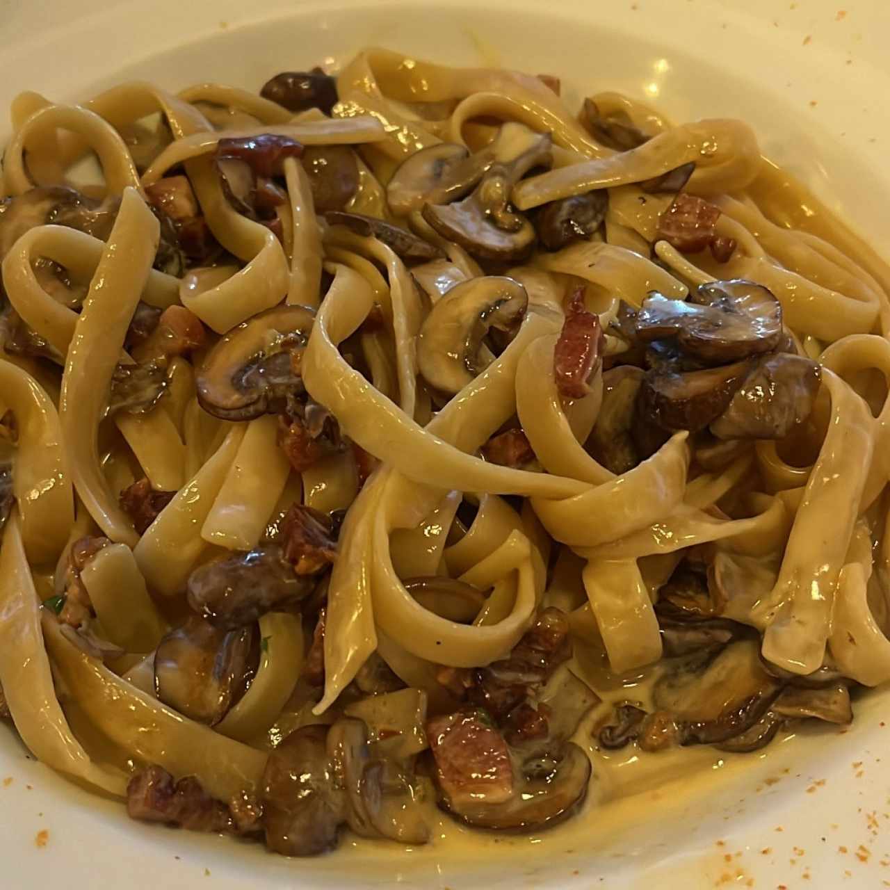 Fettuccine Carbonara