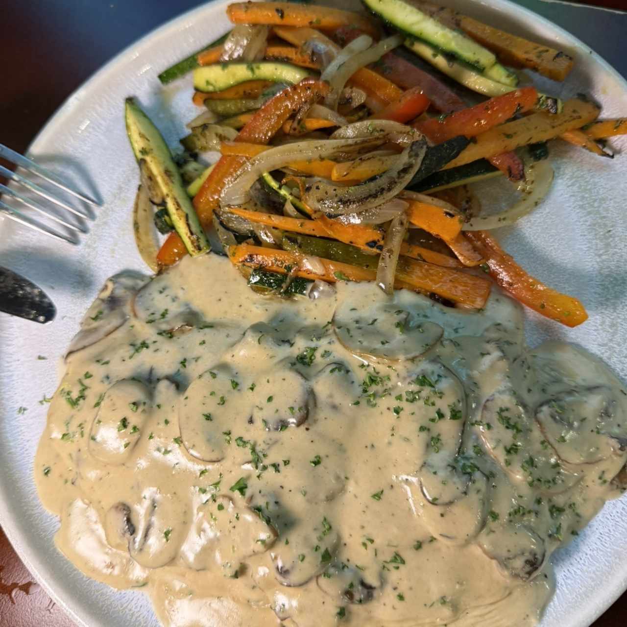 Pechuga de Pollo Al Funghi