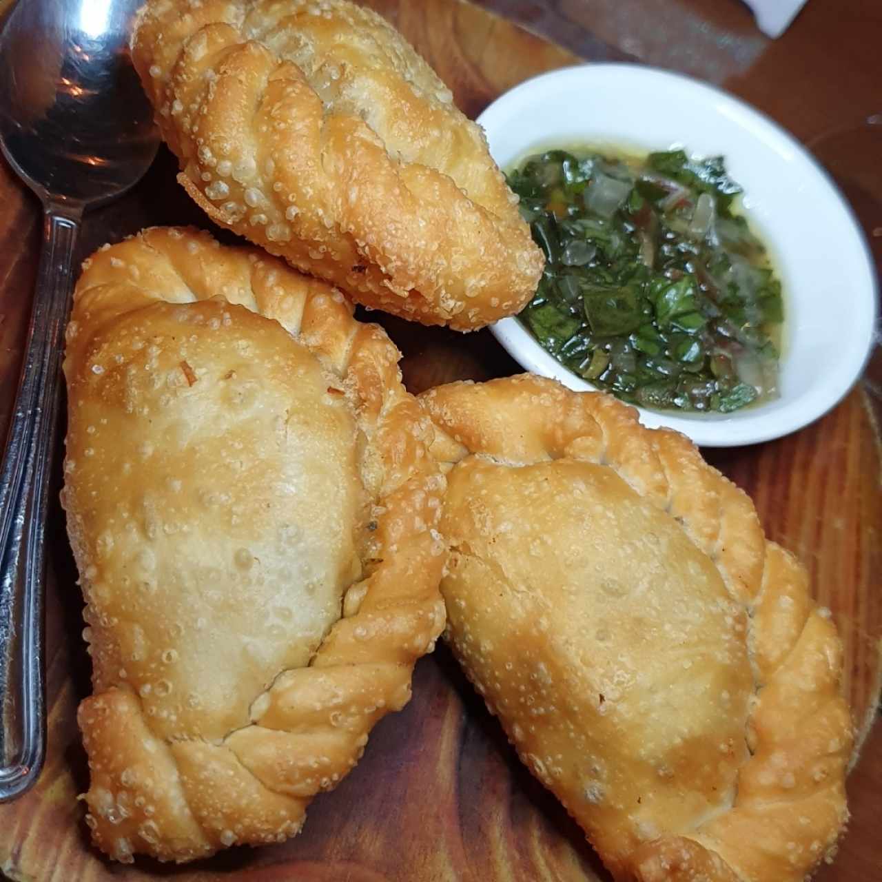 empanadas de entraña y huevo