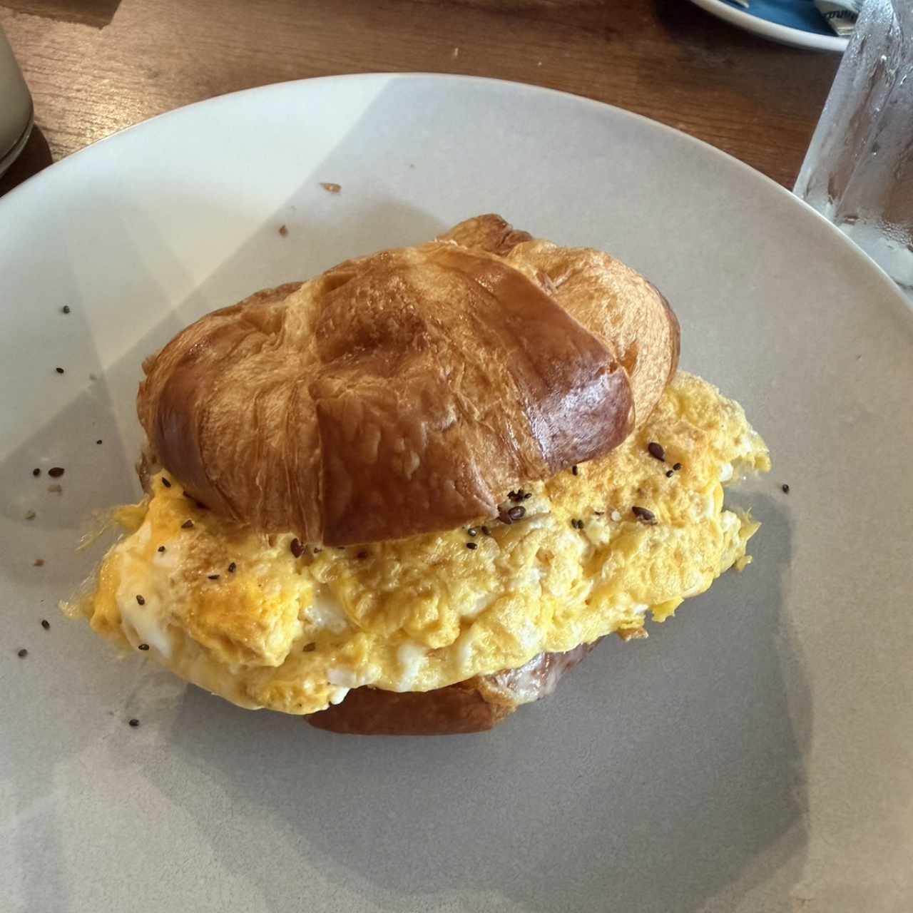 DESAYUNOS - EL Criminal