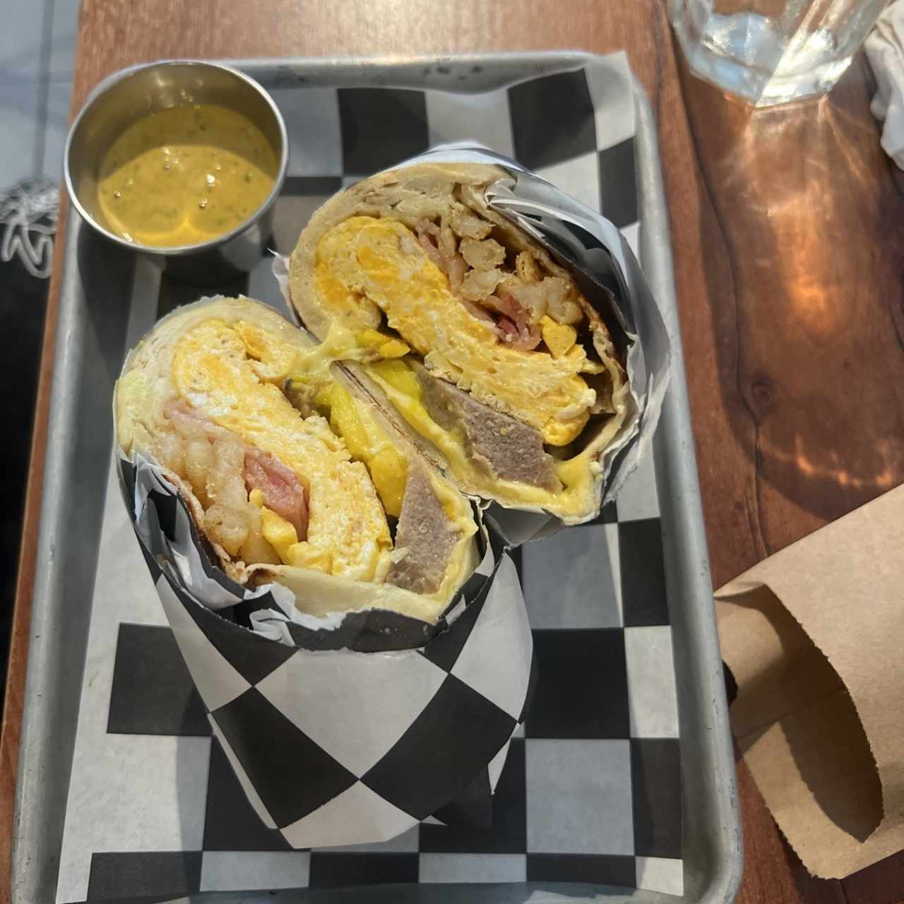 DESAYUNOS - Breakfast Burrito