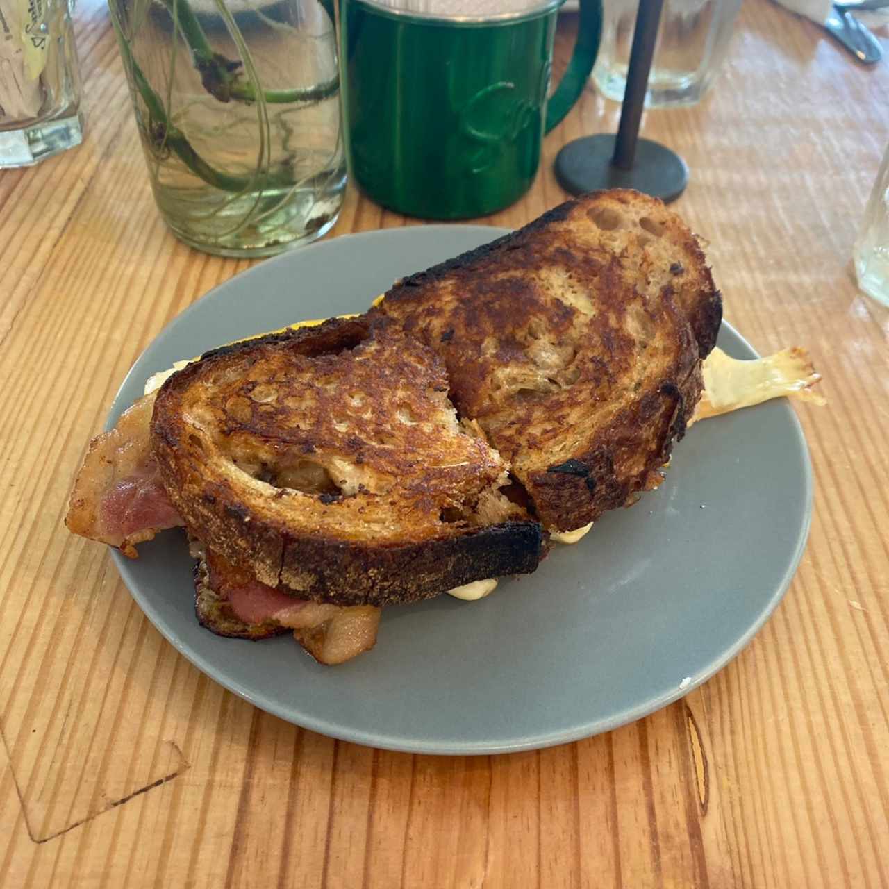 EMPAREDADOS - QUESO + JAMÓN 